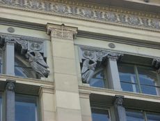 107 Fassadendetail.JPG